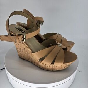 GBG Los Angeles GGLindy Tan Cork Platform Wedge Sandals Womens 8.5M G Hardware